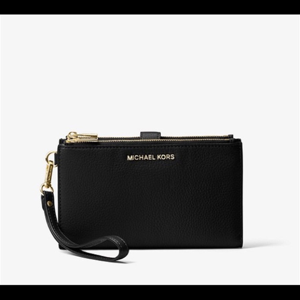 NWOT - Michael Kors Wristlet